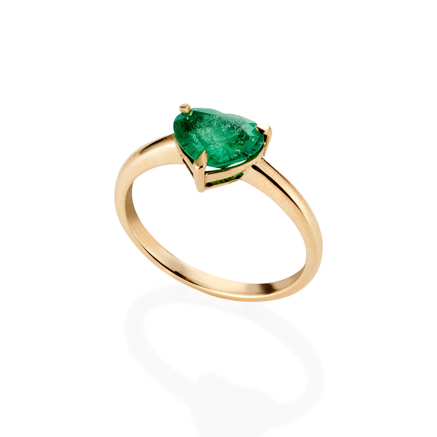 **One of a kind** Emerald Heart Ring